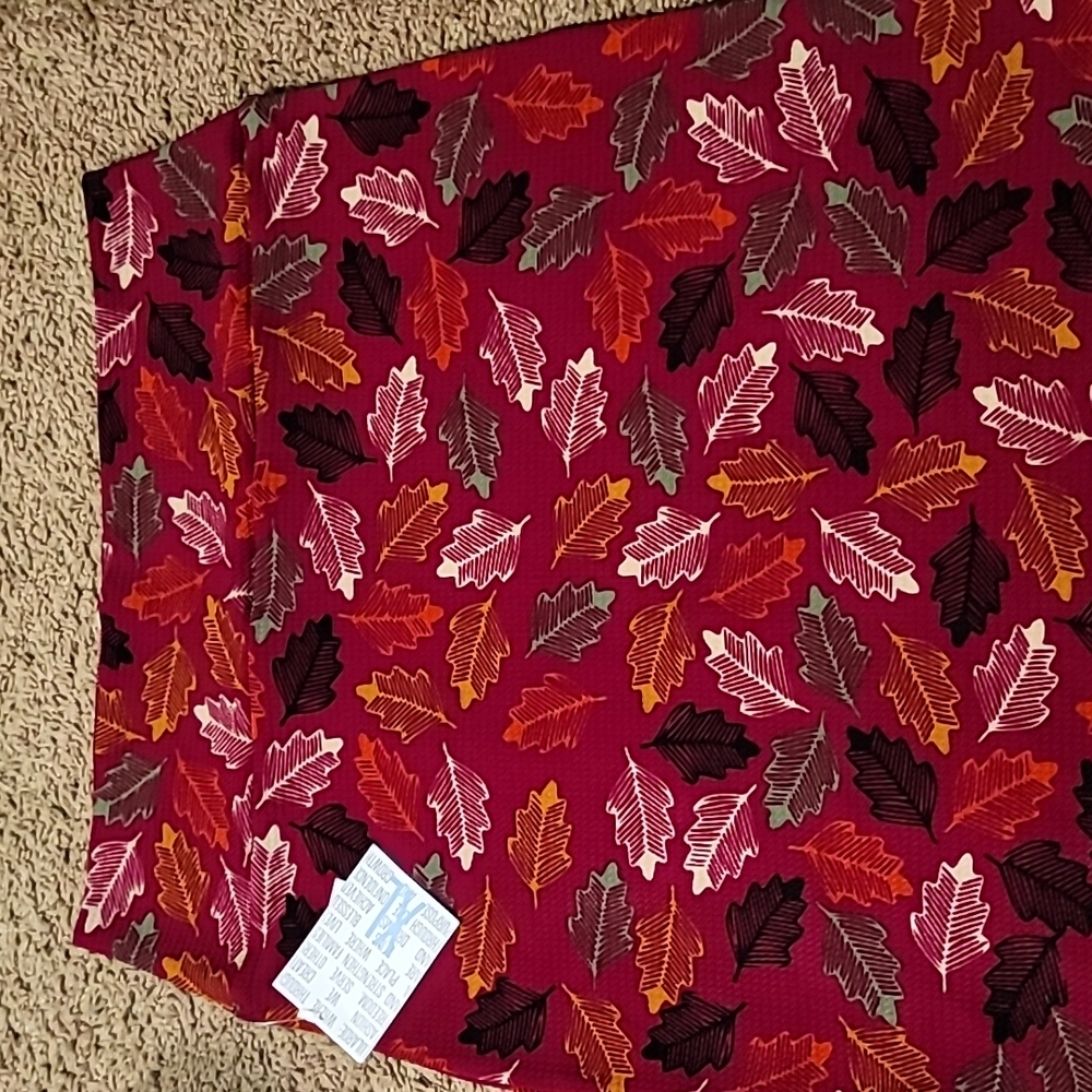 XL LuLaRoe Cassie pencil skirt